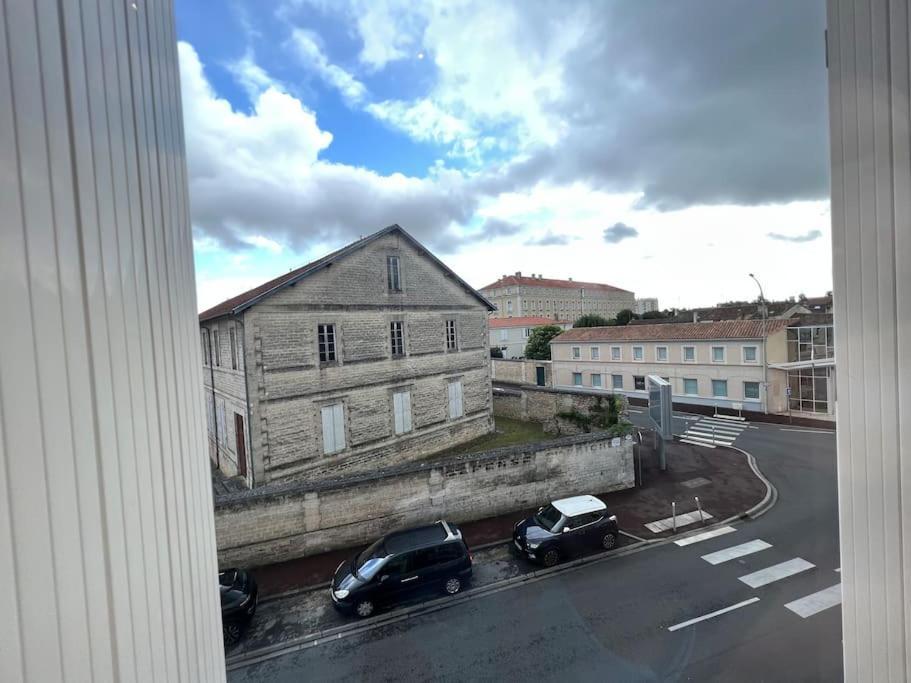 Superbe Studio Centre Ville * Clim * Wifi * Haut De Gamme * Angoulême Esterno foto